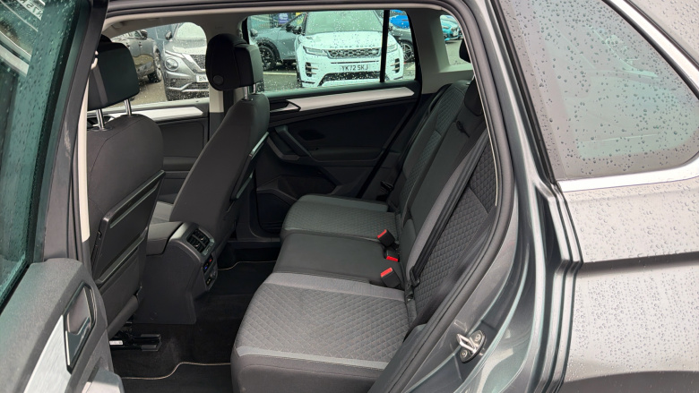 Volkswagen Tiguan 2.0 TDi 150 4Motion Match 5dr Diesel Estate